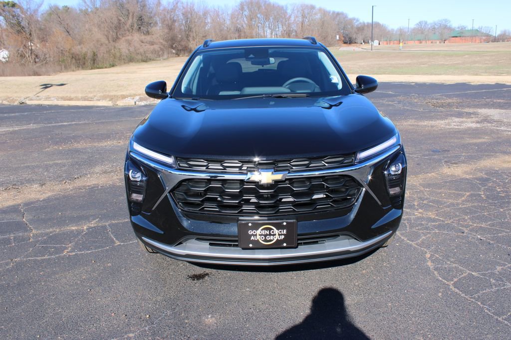 New 2026 Chevrolet Trax LT image 3