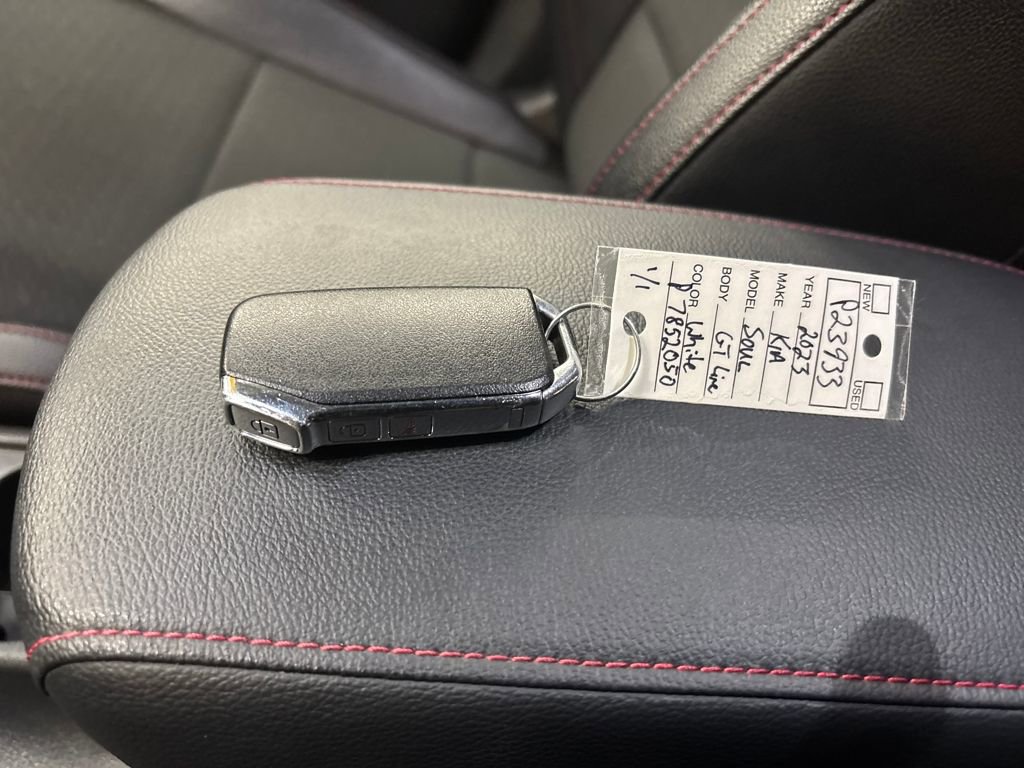 Used 2023 Kia Soul GT-Line FWD image 29