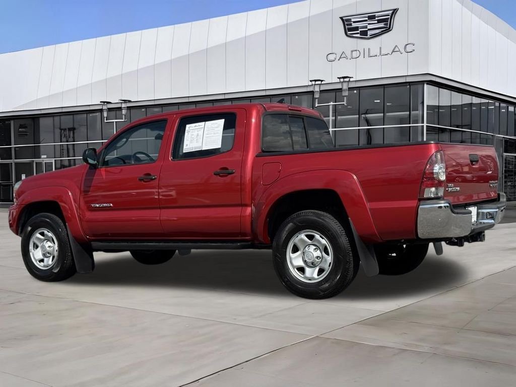 Used 2015 Toyota Tacoma PreRunner w/ SR5 Package RWD image 5