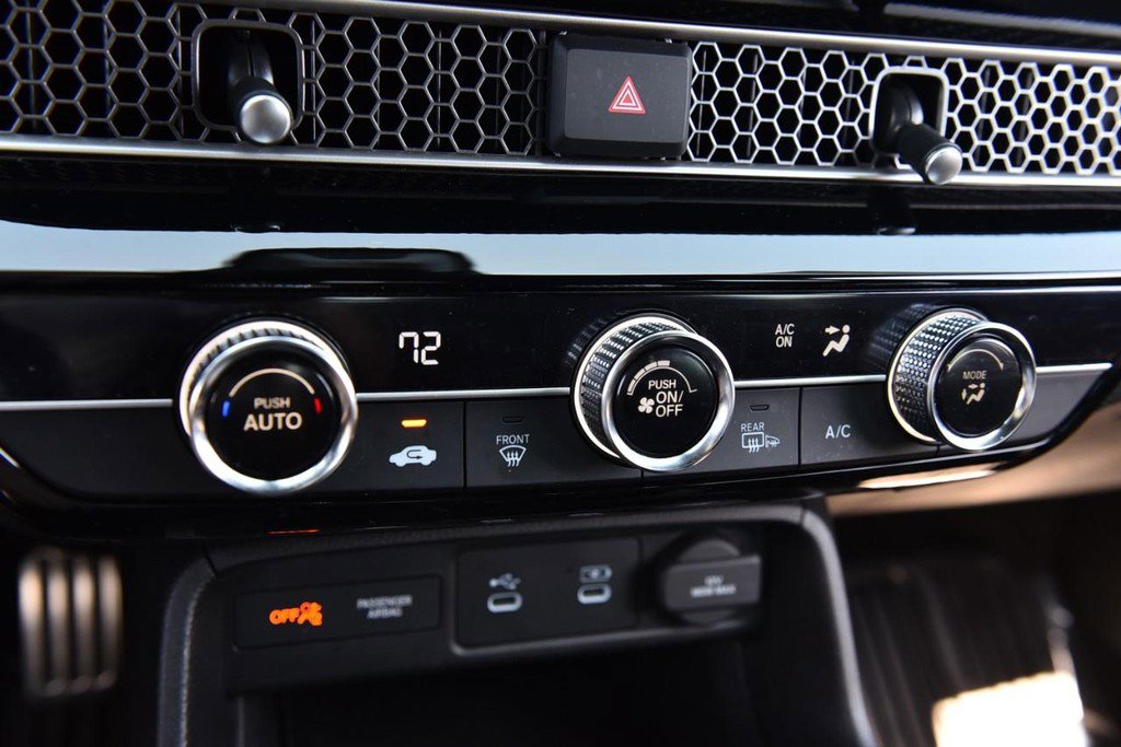 Certified 2025 Honda Civic Sport image 15