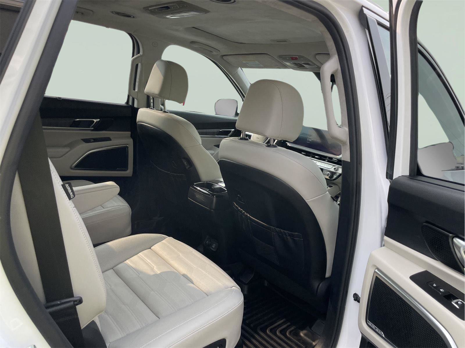 Used 2024 Kia Telluride SX Prestige AWD/4WD image 21