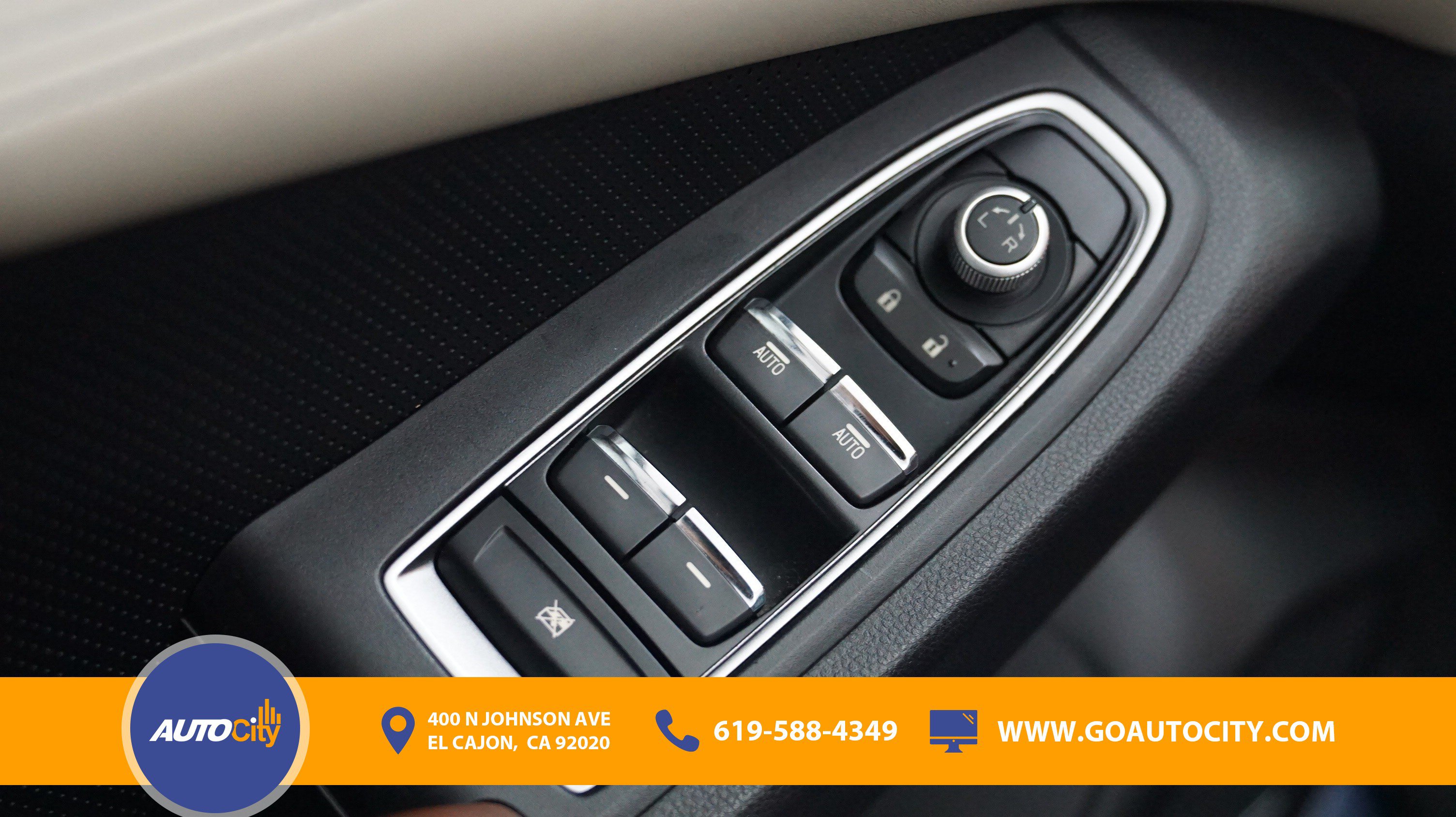 Used 2019 Subaru Ascent Touring AWD/4WD image 17