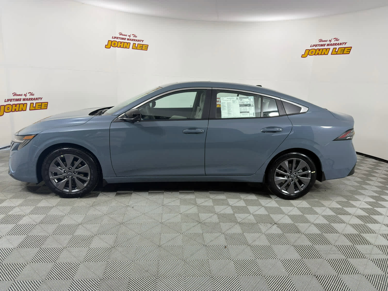 New 2026 Nissan Sentra SL w/ Floor Mat Package image 2