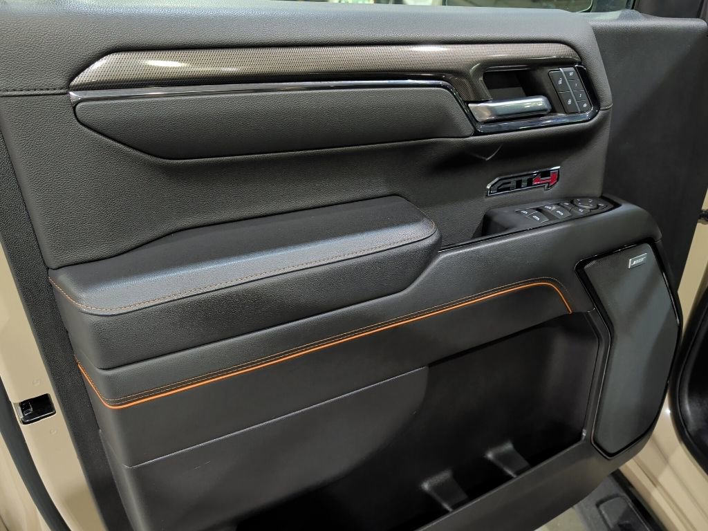 Used 2022 GMC Sierra 1500 AT4 w/ AT4 Premium Package image 15