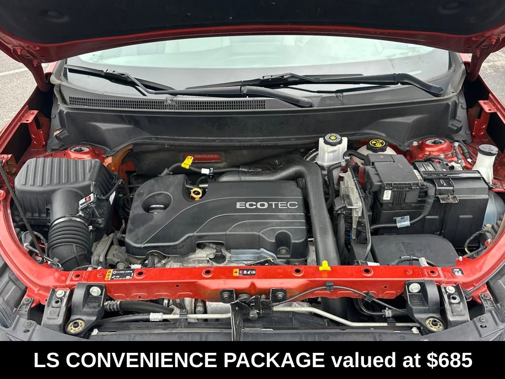 Used 2020 Chevrolet Equinox LS w/ LS Convenience Package image 2