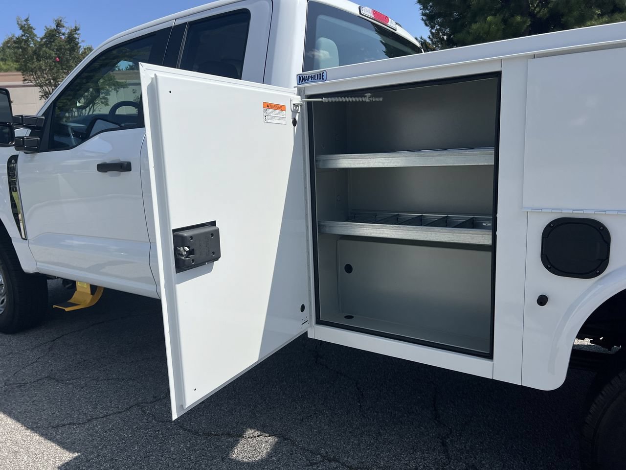 New 2026 Ford F250 XL w/ XL Chrome Package AWD/4WD image 17