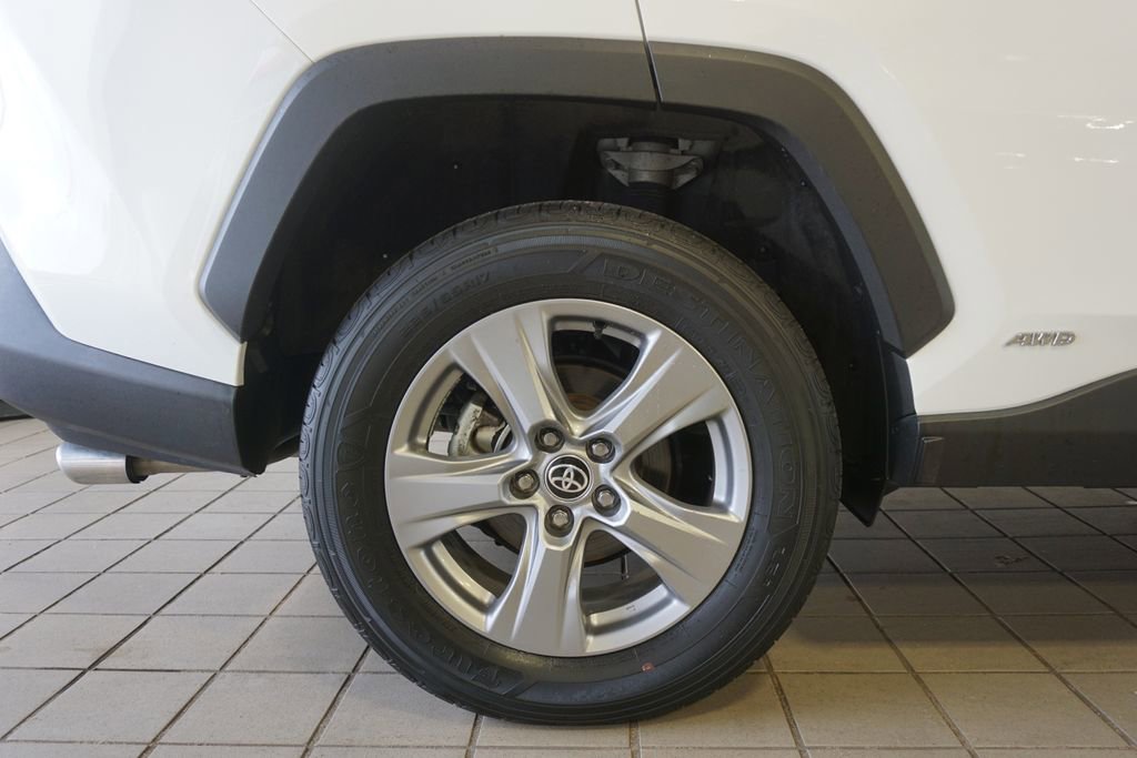 Used 2022 Toyota RAV4 XLE w/ Convenience Package AWD/4WD image 29