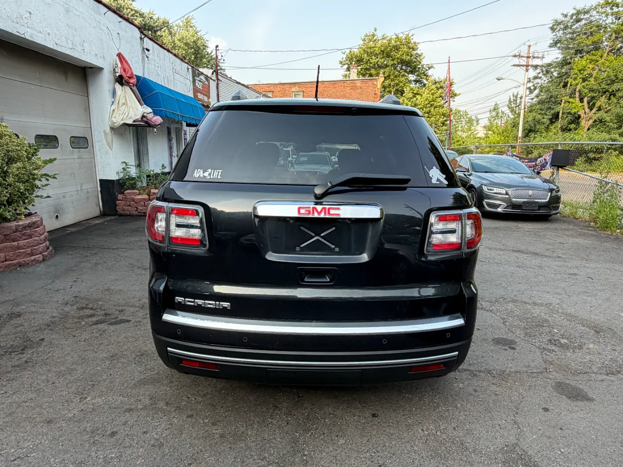 Used 2013 GMC Acadia SLE FWD image 10