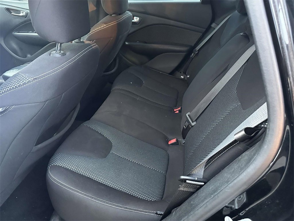 Used 2014 Dodge Dart SXT image 11