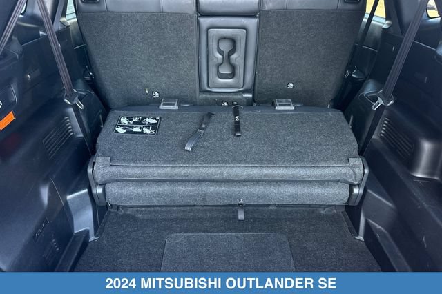 Used 2024 Mitsubishi Outlander SE AWD/4WD image 18