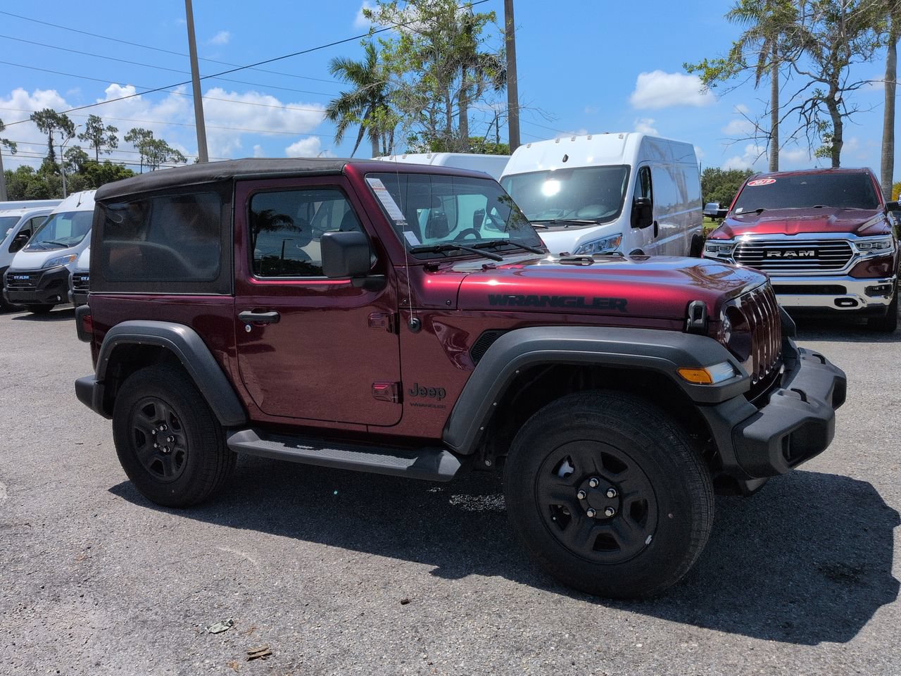Used 2022 Jeep Wrangler Sport AWD/4WD image 2
