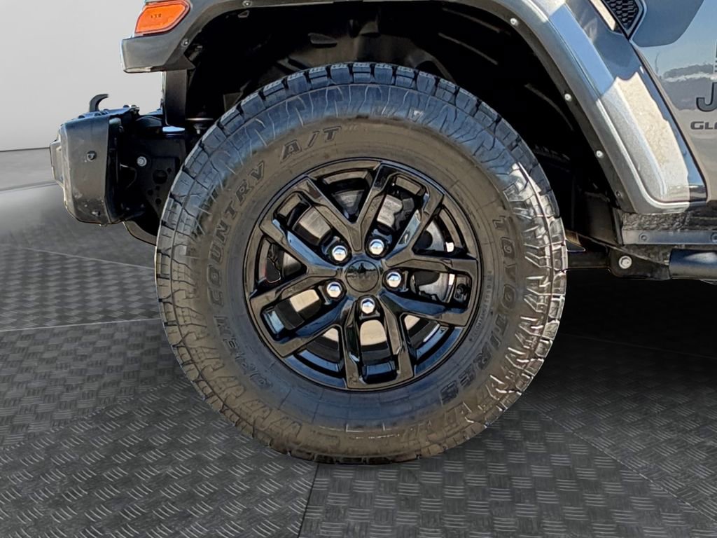 Used 2023 Jeep Gladiator Sport S image 23