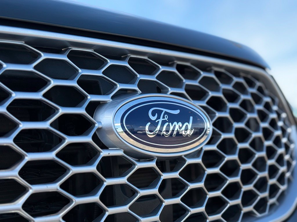 Certified 2023 Ford Edge SEL w/ Convenience Package AWD/4WD image 42