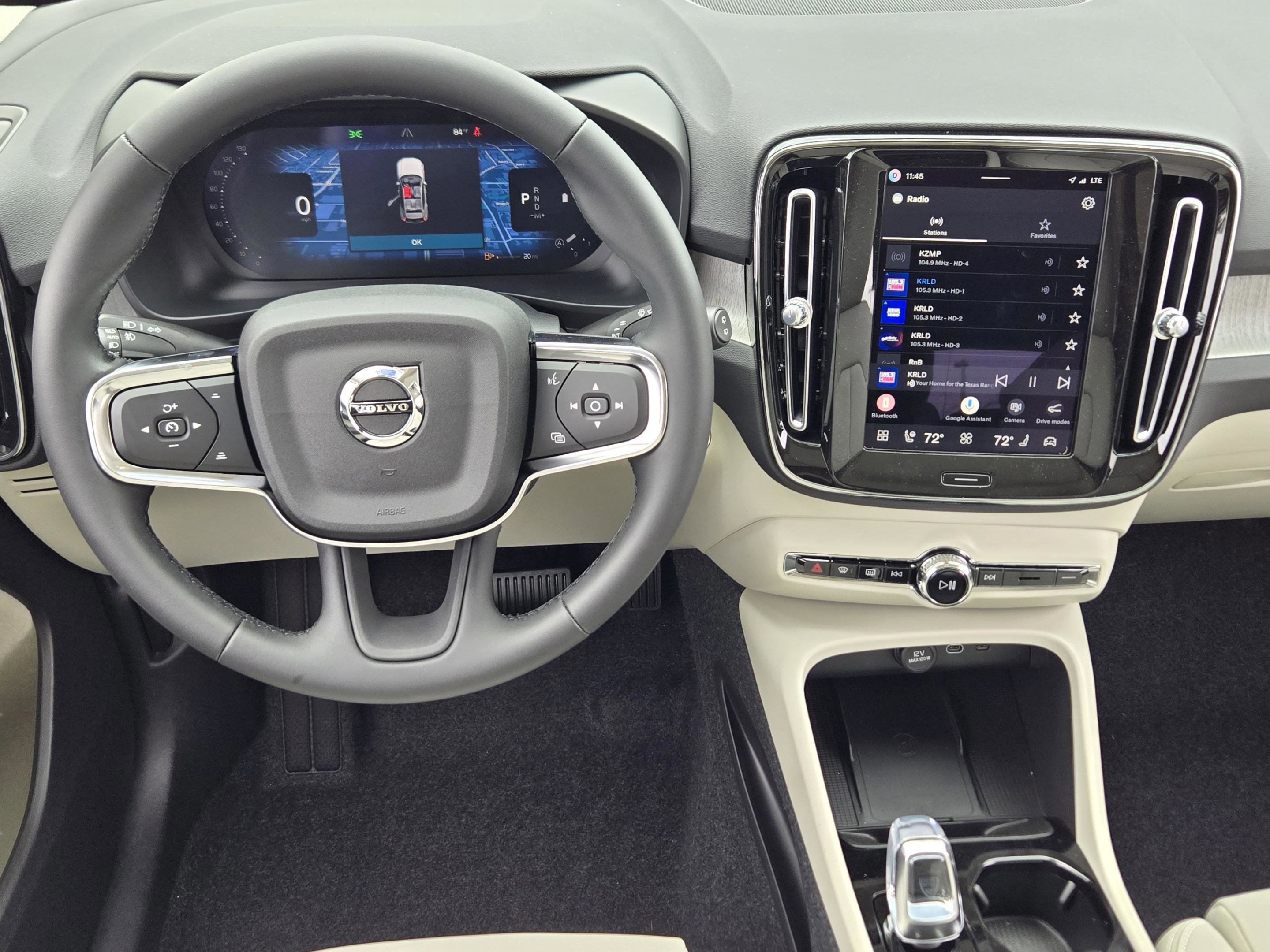 New 2026 Volvo XC40 B5 Plus w/ Protection Package Premier AWD/4WD image 23