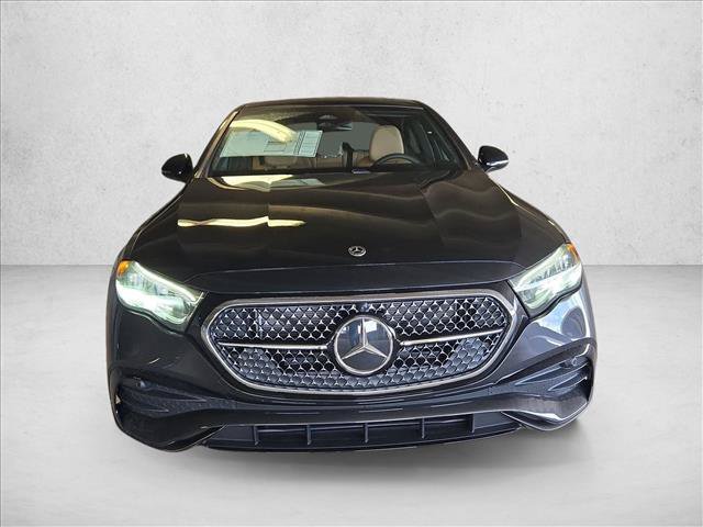New 2027 Mercedes-Benz E 450 4MATIC Sedan video 4