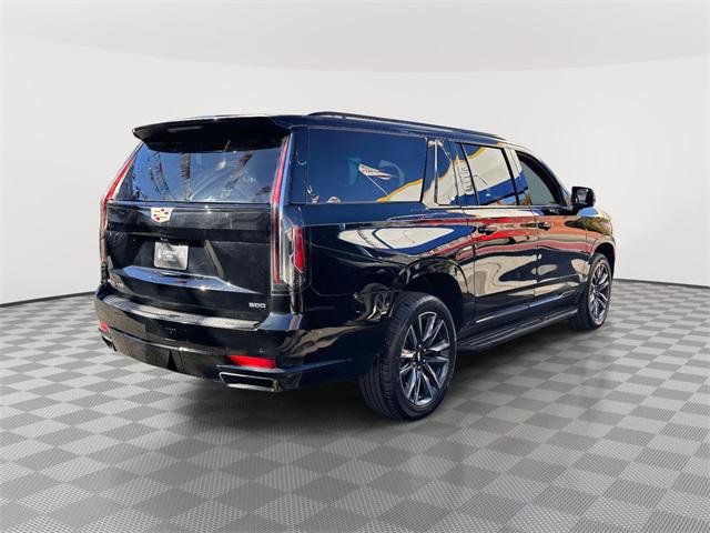 Used 2024 Cadillac Escalade ESV Sport image 2