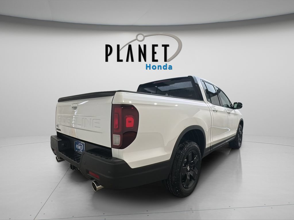 New 2026 Honda Ridgeline Black Edition image 4
