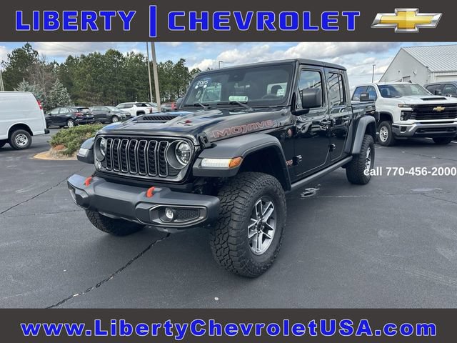 Used 2025 Jeep Gladiator Mojave w/ Convenience Group AWD/4WD image 1