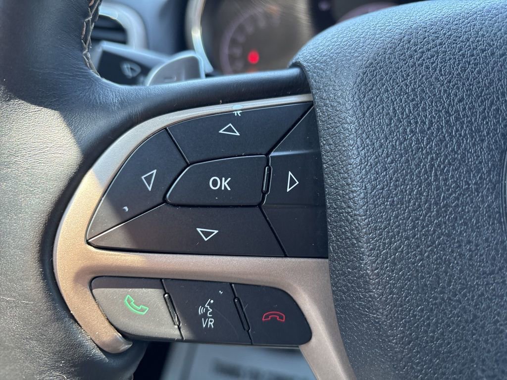 Used 2017 Jeep Grand Cherokee Limited w/ Trailer Tow Group IV image 18