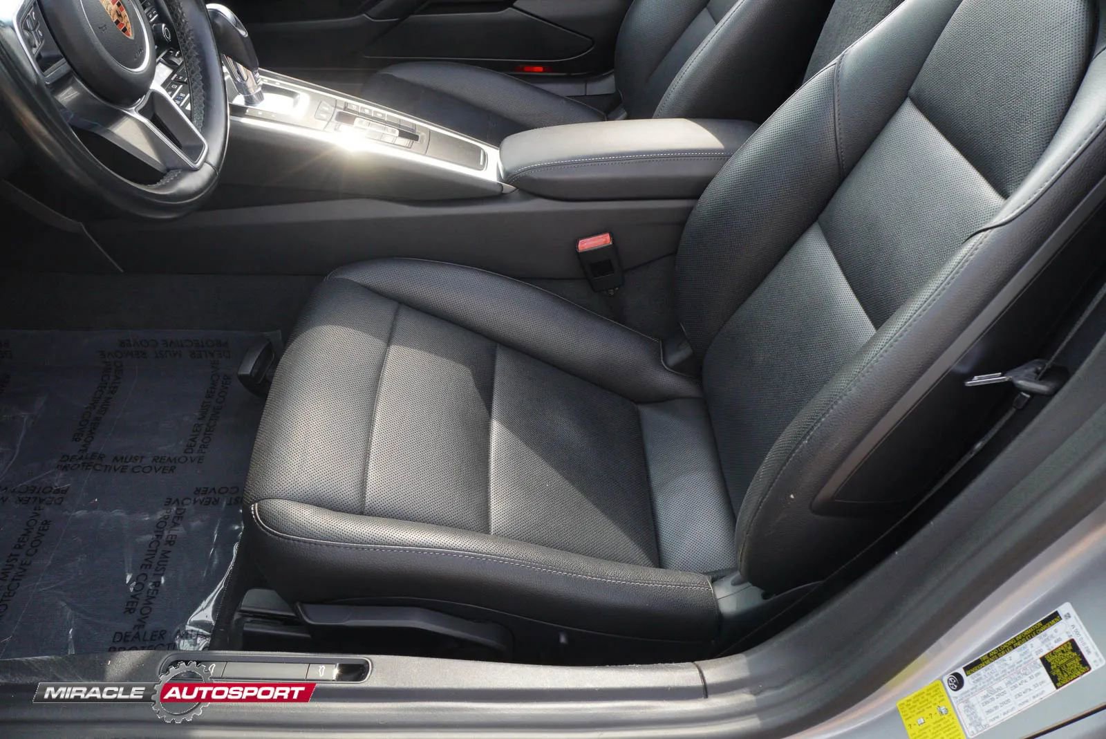 Used 2018 Porsche 718 Boxster S RWD image 19