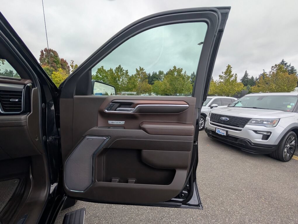 Certified 2024 GMC Sierra 1500 Denali w/ Denali Reserve Package AWD/4WD image 34