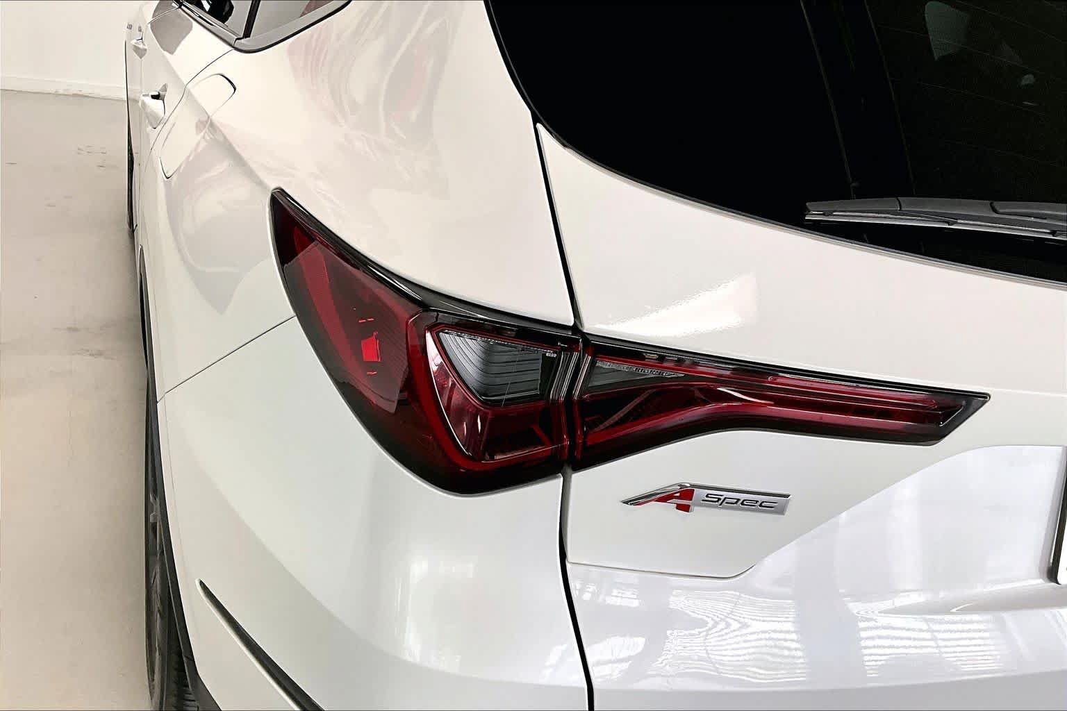 Used 2023 Acura MDX A-Spec AWD/4WD image 30