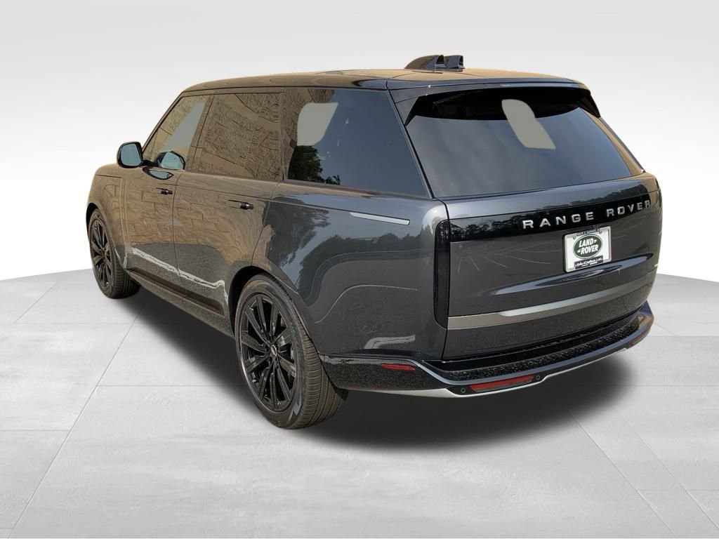 New 2025 Land Rover Range Rover SE image 8