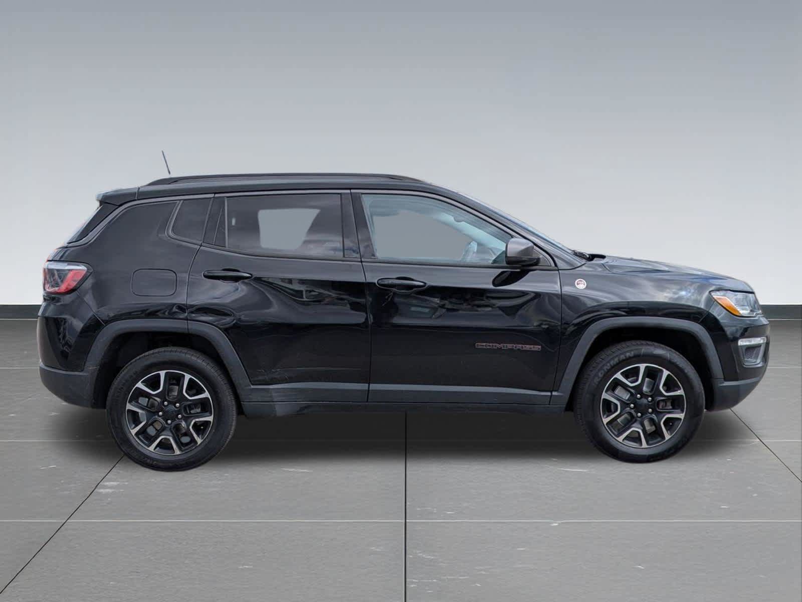 Used 2021 Jeep Compass Trailhawk AWD/4WD image 7