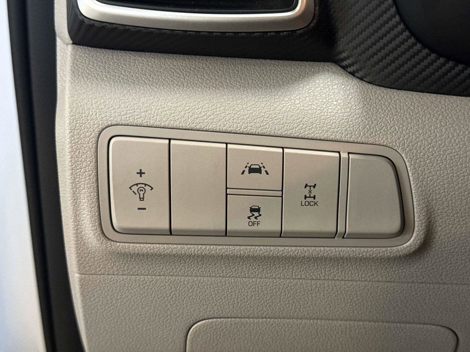 Used 2019 Hyundai Tucson SE image 29