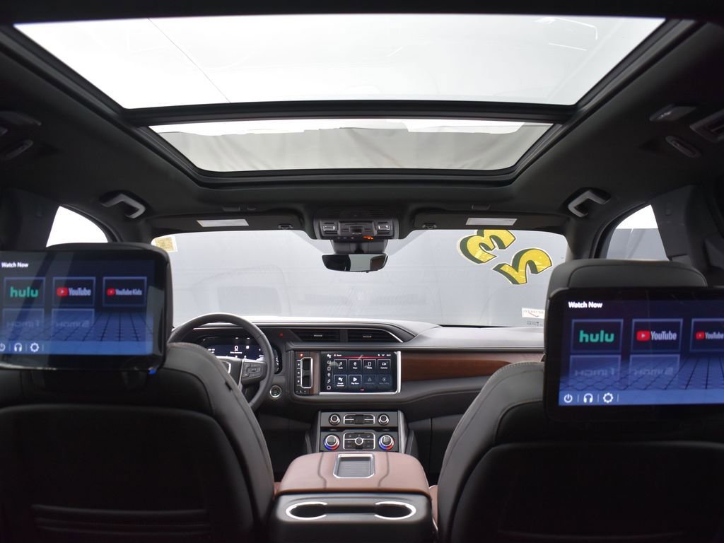 Used 2023 GMC Yukon Denali Ultimate image 32