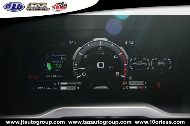 Used 2023 Toyota Tundra Platinum AWD/4WD image 25