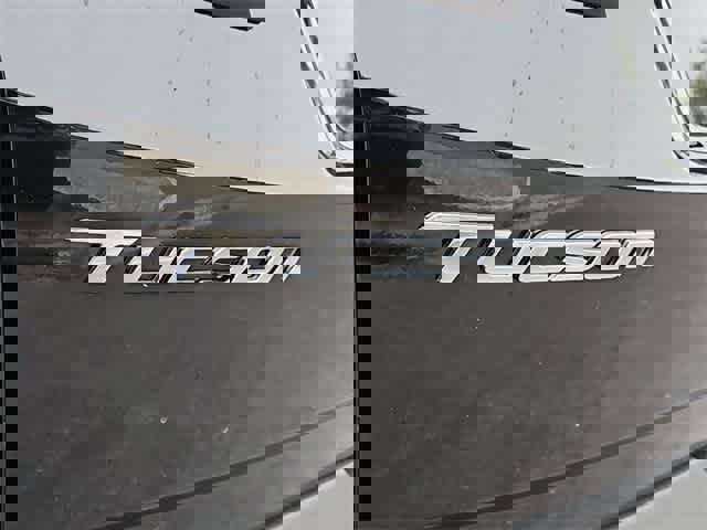 Used 2023 Hyundai Tucson SEL w/ Cargo Package image 12