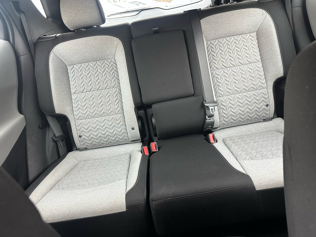 Used 2022 Chevrolet Equinox LS image 18