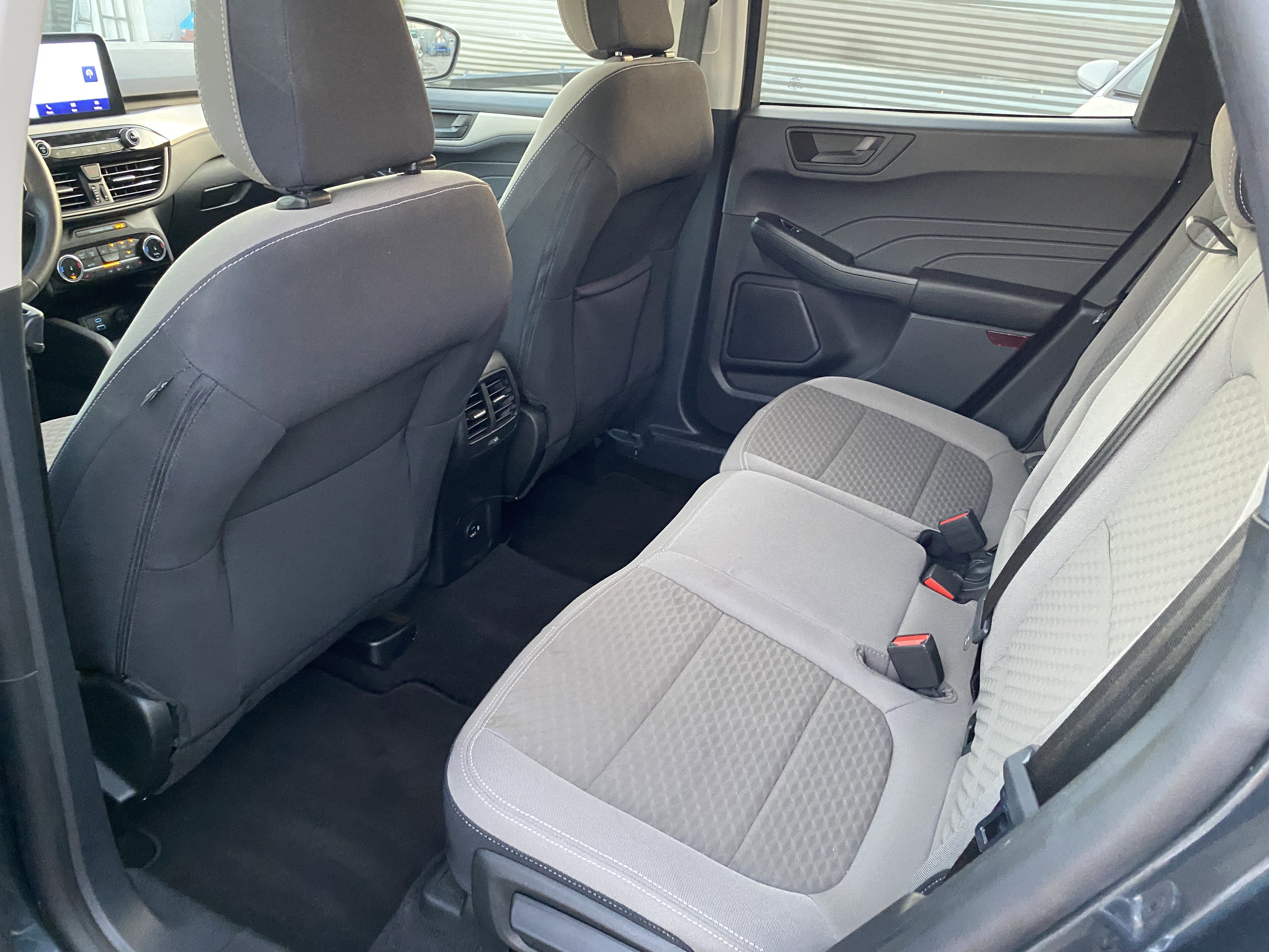Used 2022 Ford Escape SE w/ Convenience Package image 16