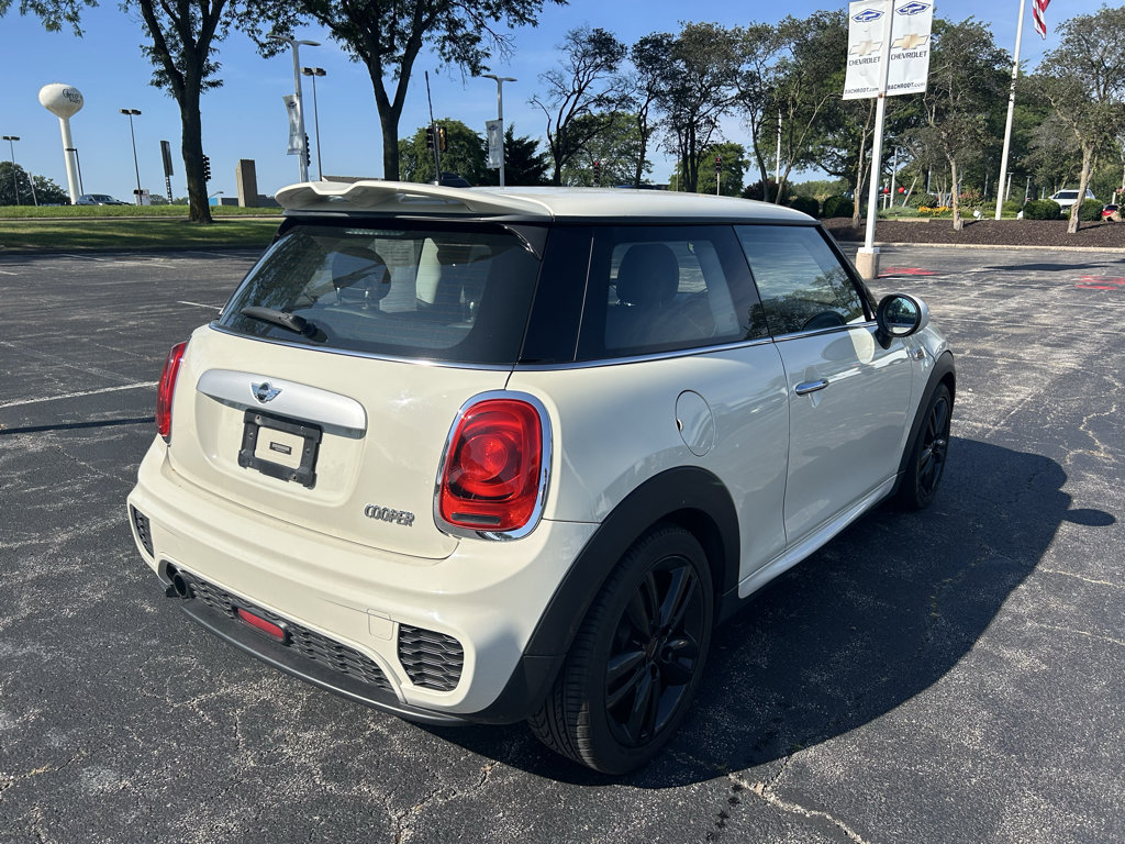 Used 2015 MINI Cooper 2-Door Hardtop FWD image 5