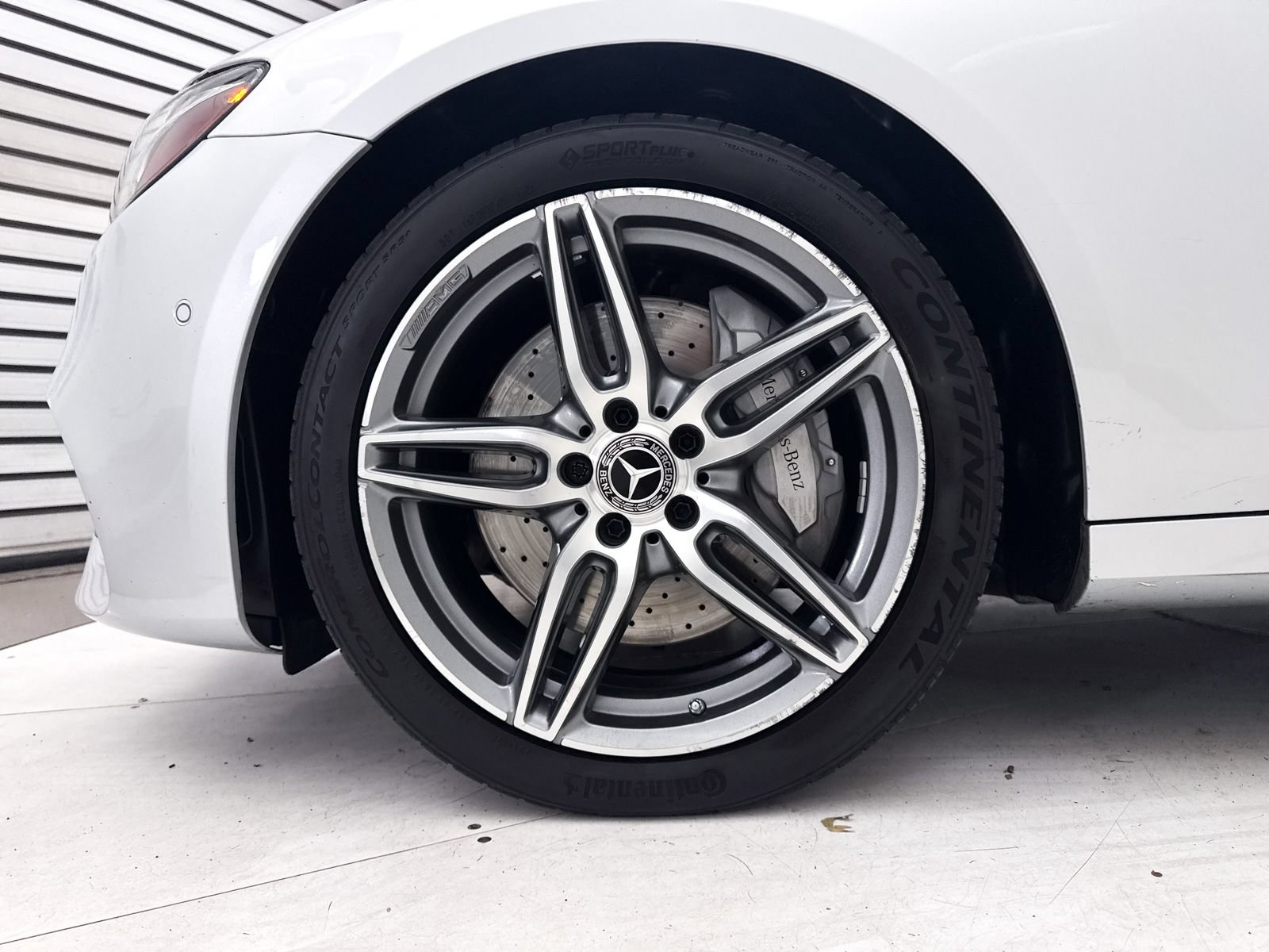 Used 2019 Mercedes-Benz E 300 4MATIC image 17