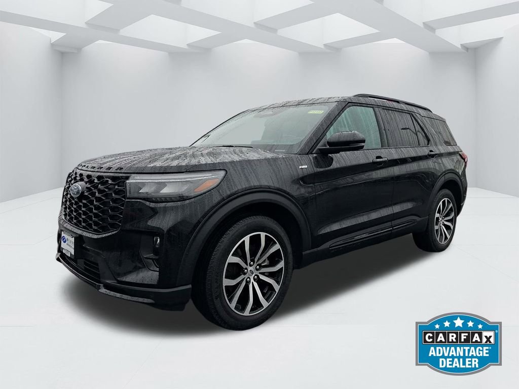 Used 2025 Ford Explorer ST-Line image 1