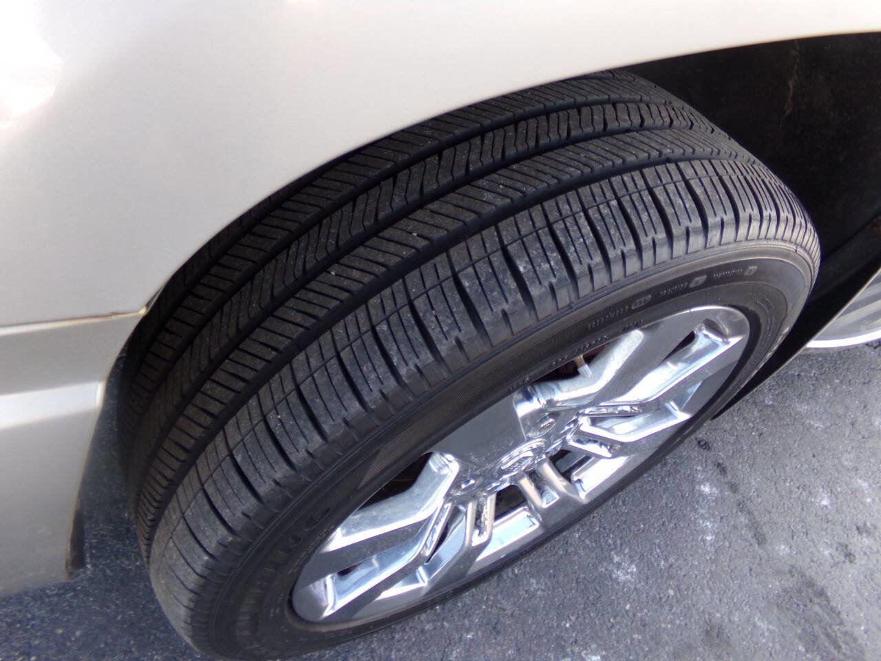 Used 2007 Cadillac Escalade AWD image 39