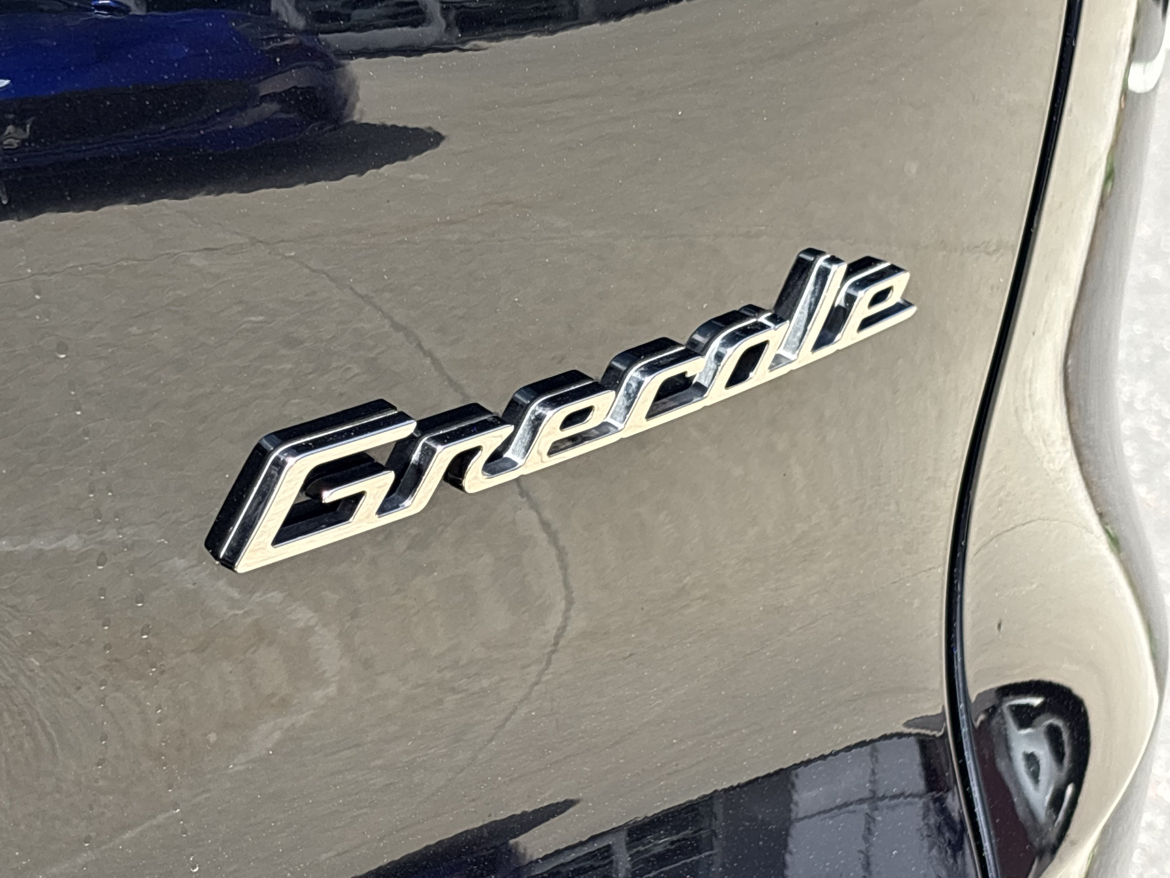 Used 2025 Maserati Grecale Folgore AWD/4WD image 19