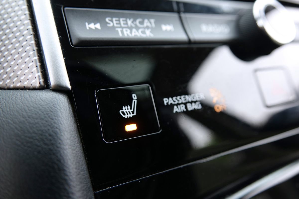 Used 2014 INFINITI Q50 Premium w/ Navigation Package image 11