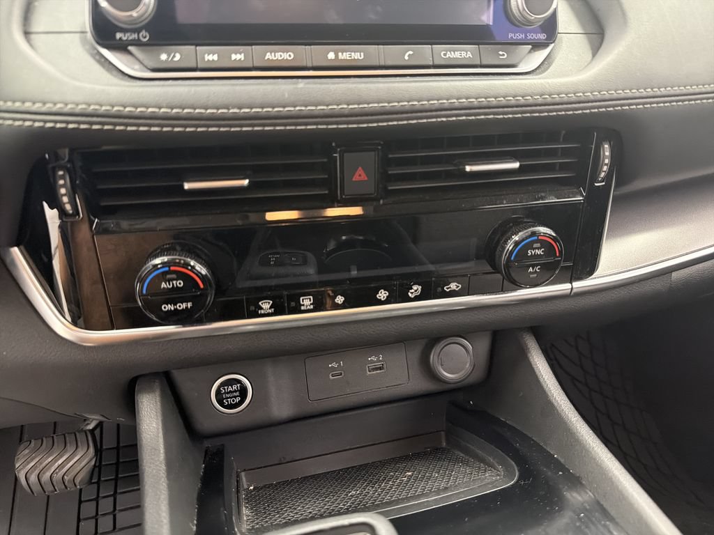 Used 2021 Nissan Rogue SV AWD/4WD image 28