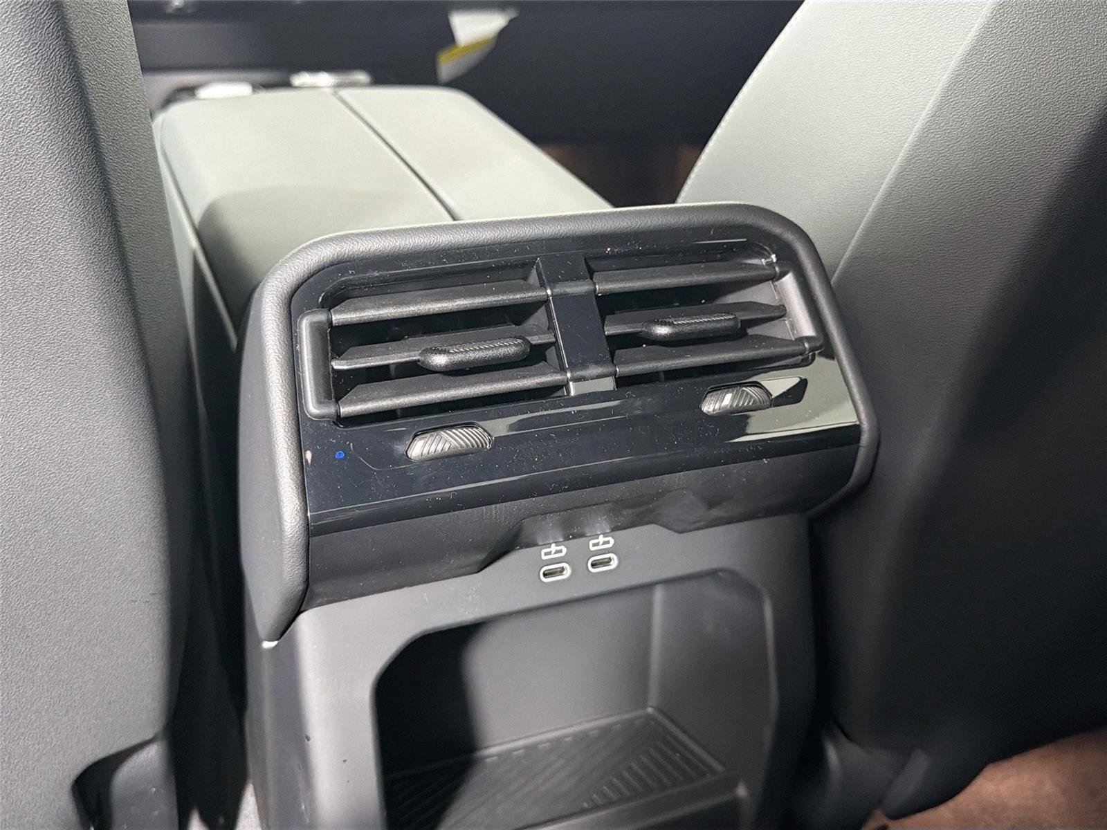 New 2027 BMW 530i RWD image 26