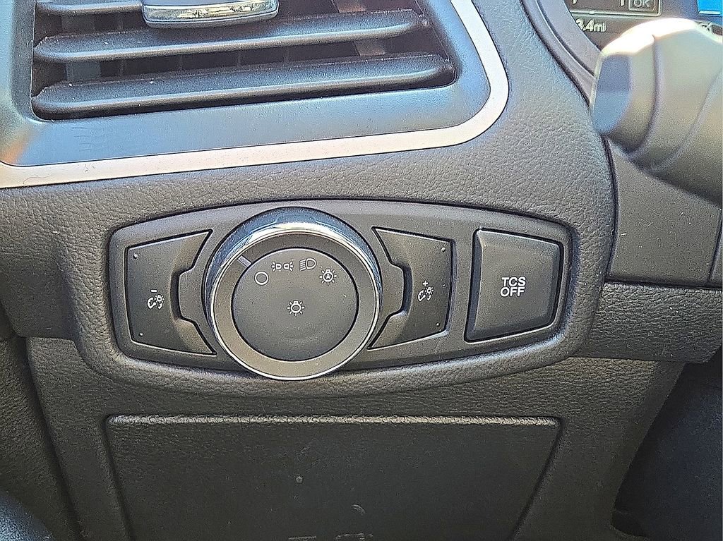 Used 2024 Ford Edge SEL image 23