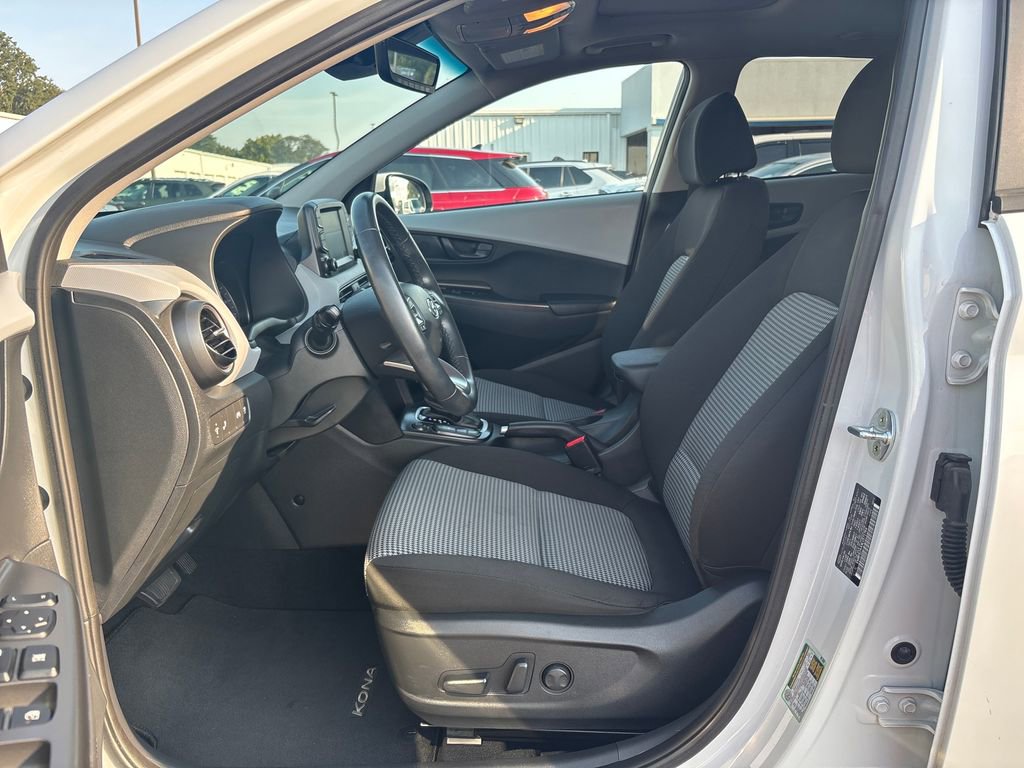 Used 2020 Hyundai Kona SEL Plus image 13