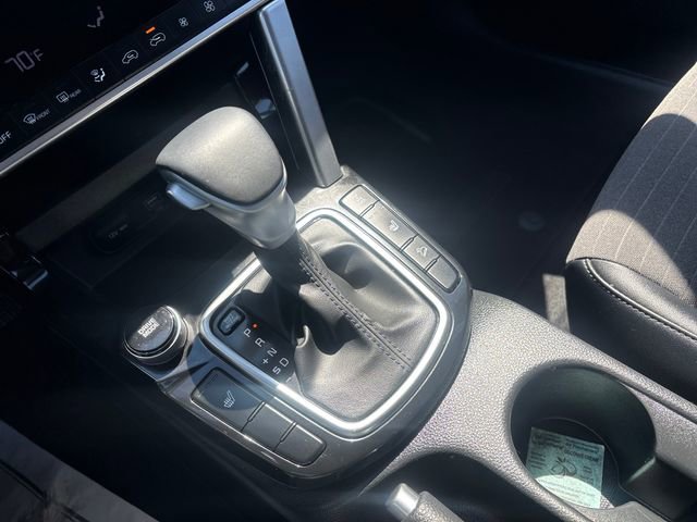 Used 2023 Kia Seltos S w/ Navigation Package AWD/4WD image 17