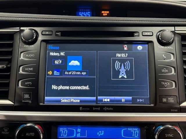 Used 2016 Toyota Highlander Limited Platinum FWD image 26