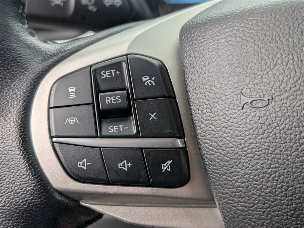 Used 2022 Ford Explorer Limited w/ Equipment Group 301A image 16