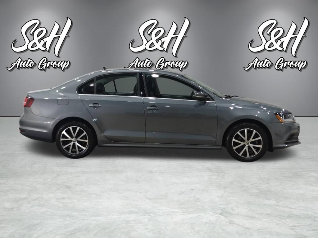 Used 2017 Volkswagen Jetta SE FWD image 18