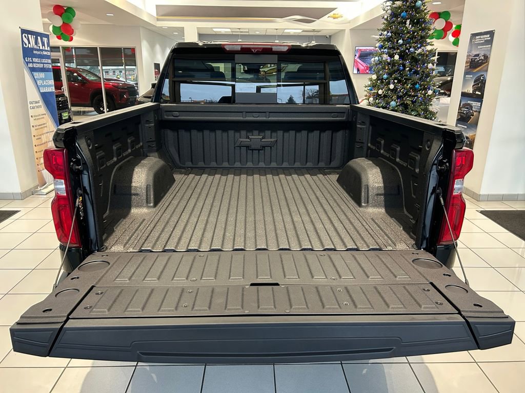 New 2026 Chevrolet Silverado 1500 High Country w/ Midnight Edition image 22