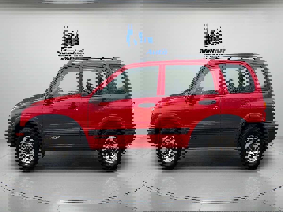 Used 2002 Chevrolet Tracker ZR2 image 9